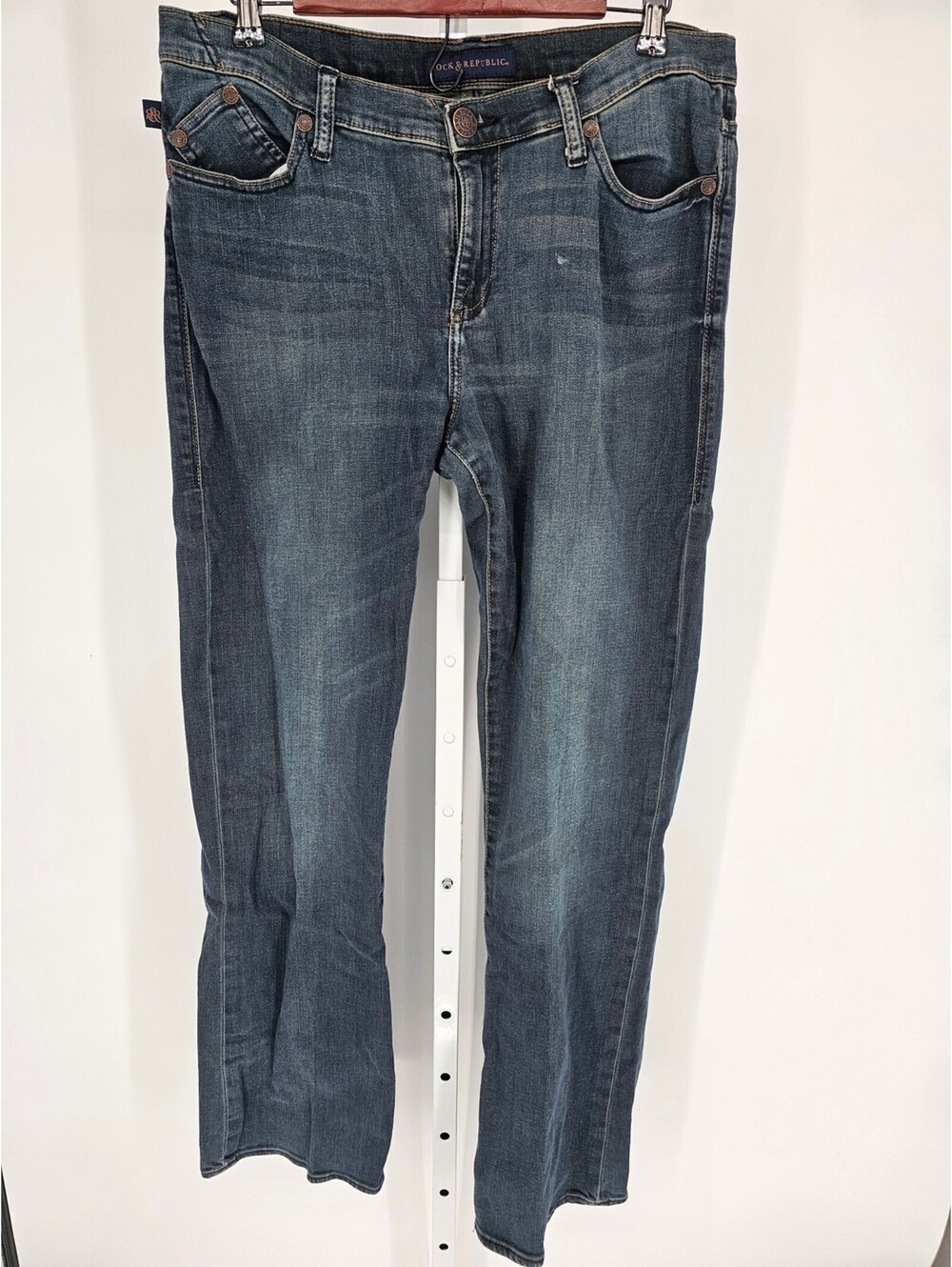 Rock & Republic Women's Straight Leg Button Closer Blue Bootcut Jeans Size 14